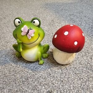 Frog With Butterfly on his Nose & Mushroom Ceramic Figures Decor Art Funky